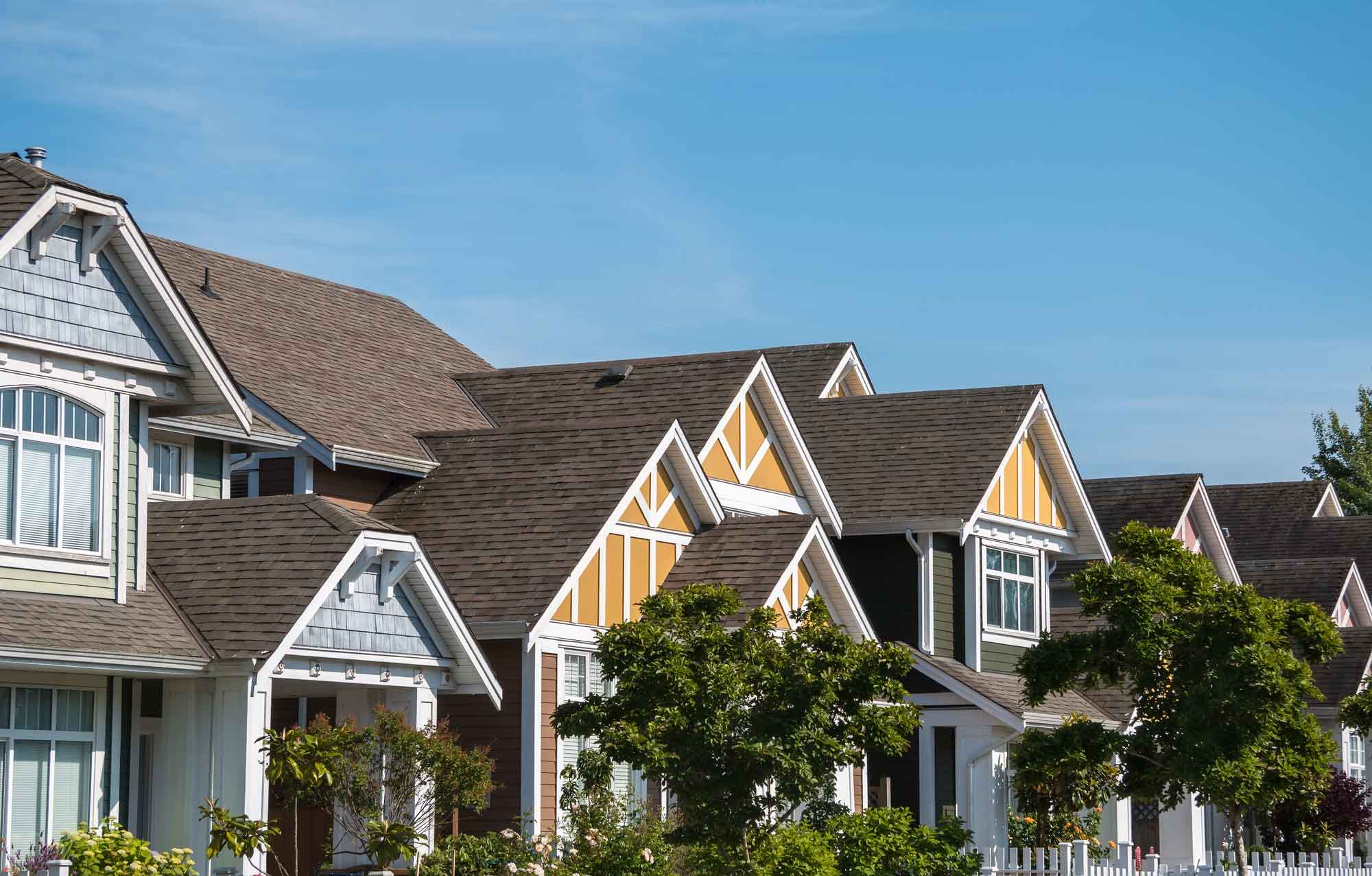 popular roof colors, best roof colors, trending roof colors, Englewood